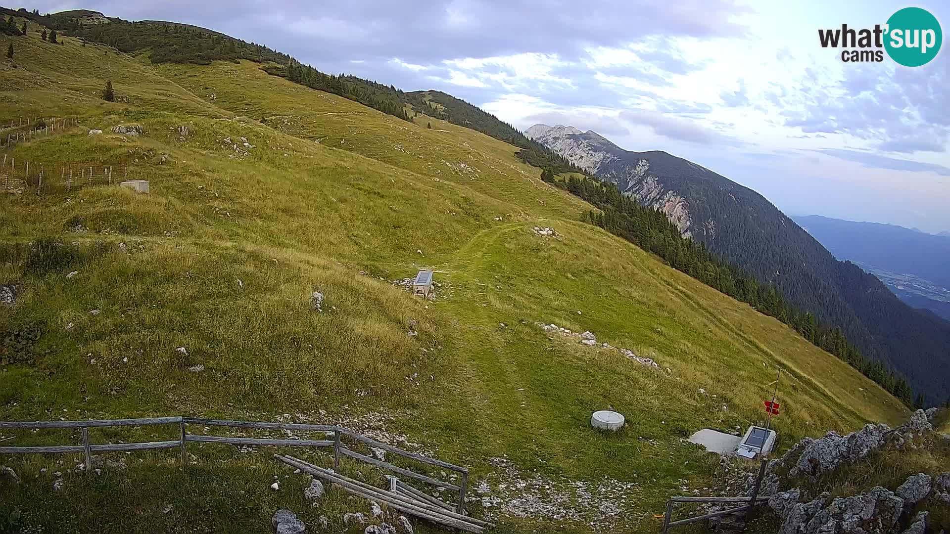 Struška nad Jesenicami Live webcam planina Svečica (Belška planina) – Karavanke – Slovenia