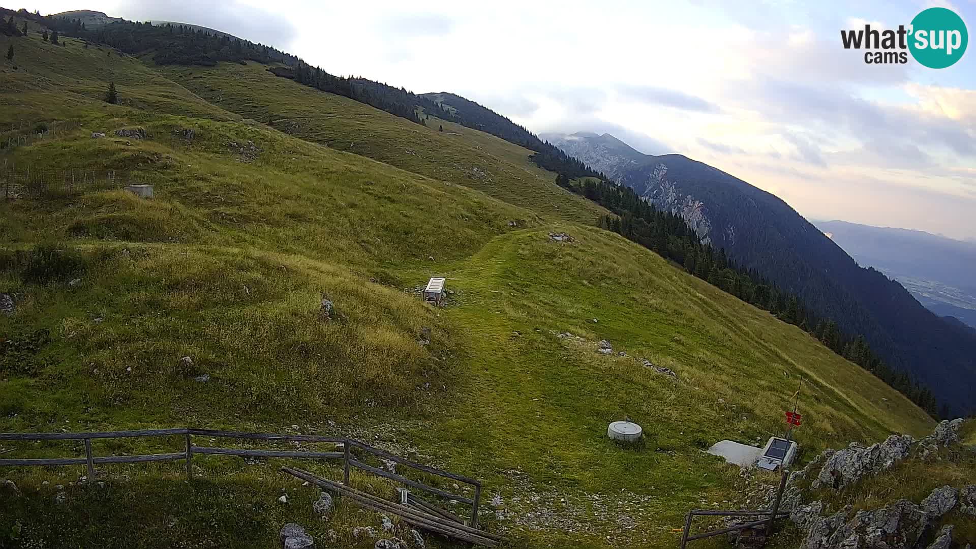 Struška nad Jesenicami Live webcam planina Svečica (Belška planina) – Karavanke – Slovenia