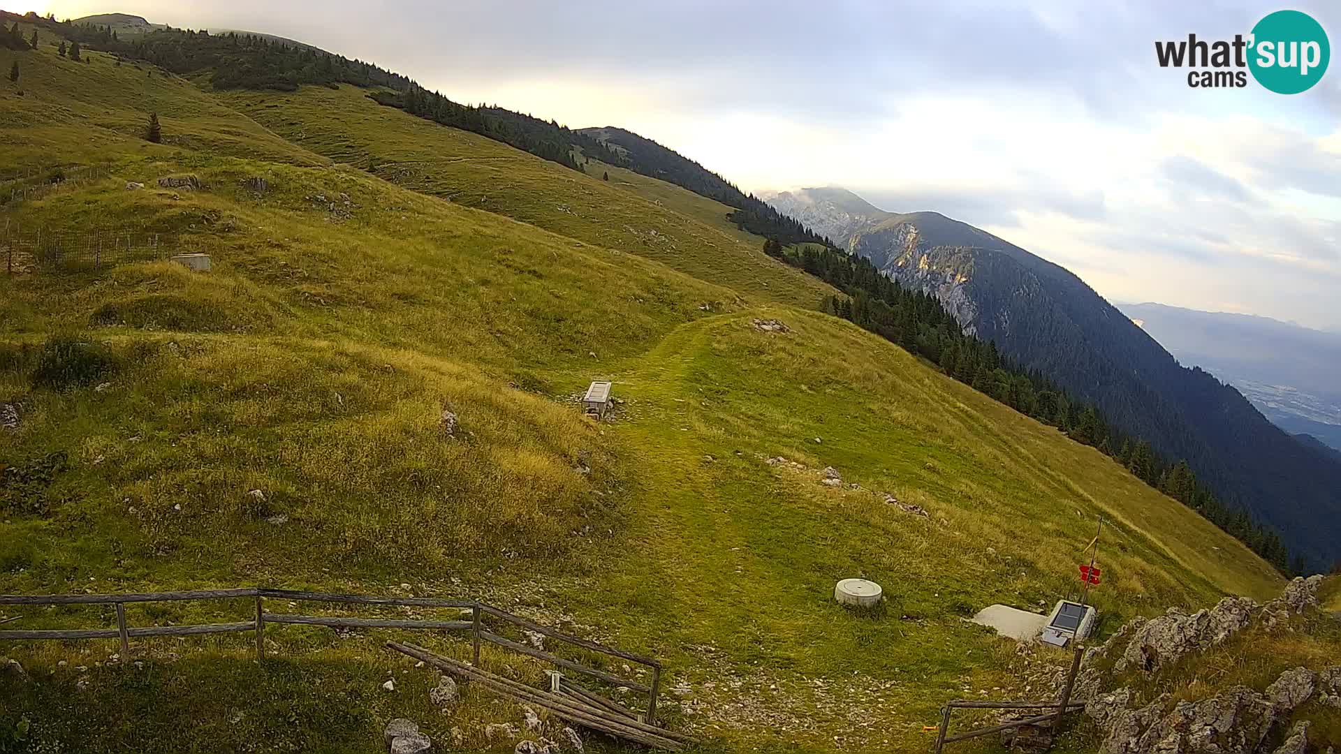 Struška nad Jesenicami camera en vivo planina Svečica (Belška planina) – Karavanke – Eslovenia