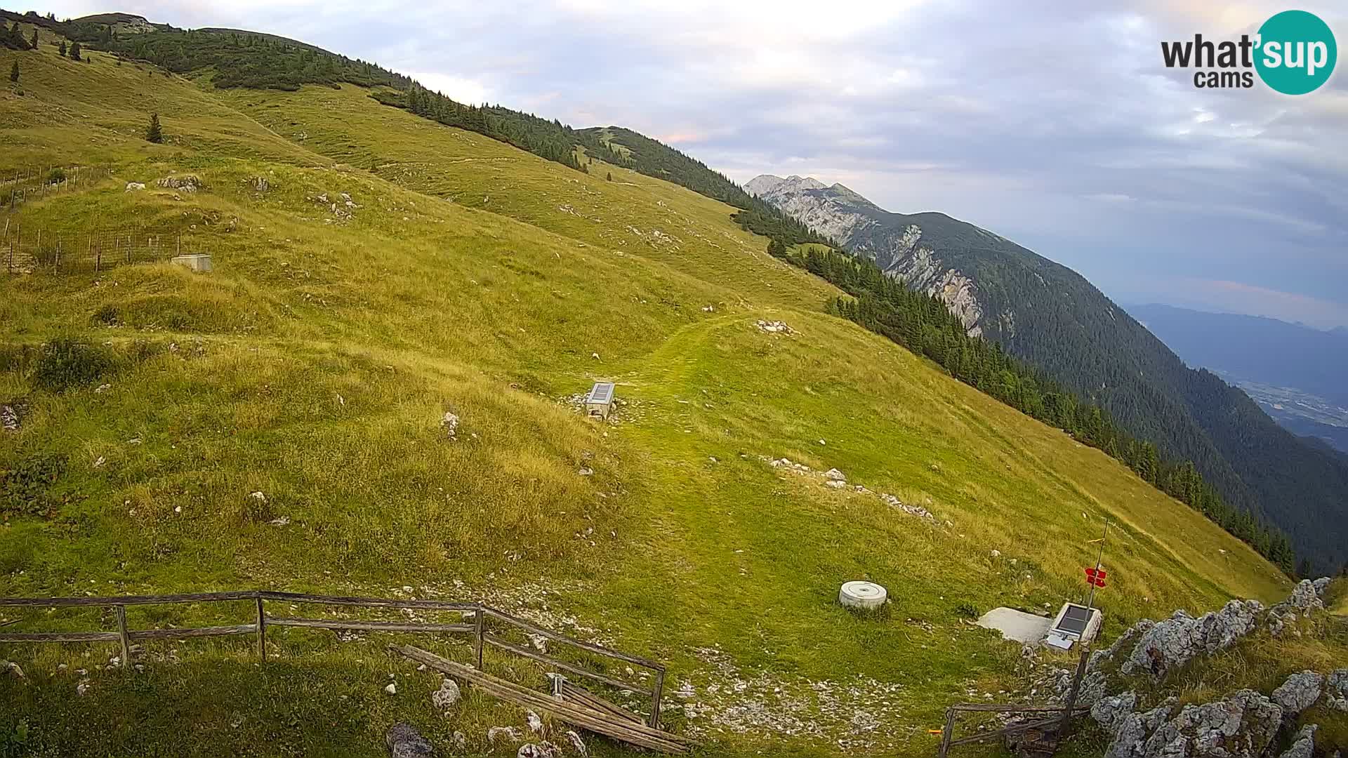 Struška nad Jesenicami Live webcam planina Svečica (Belška planina) – Karavanke – Slovenia