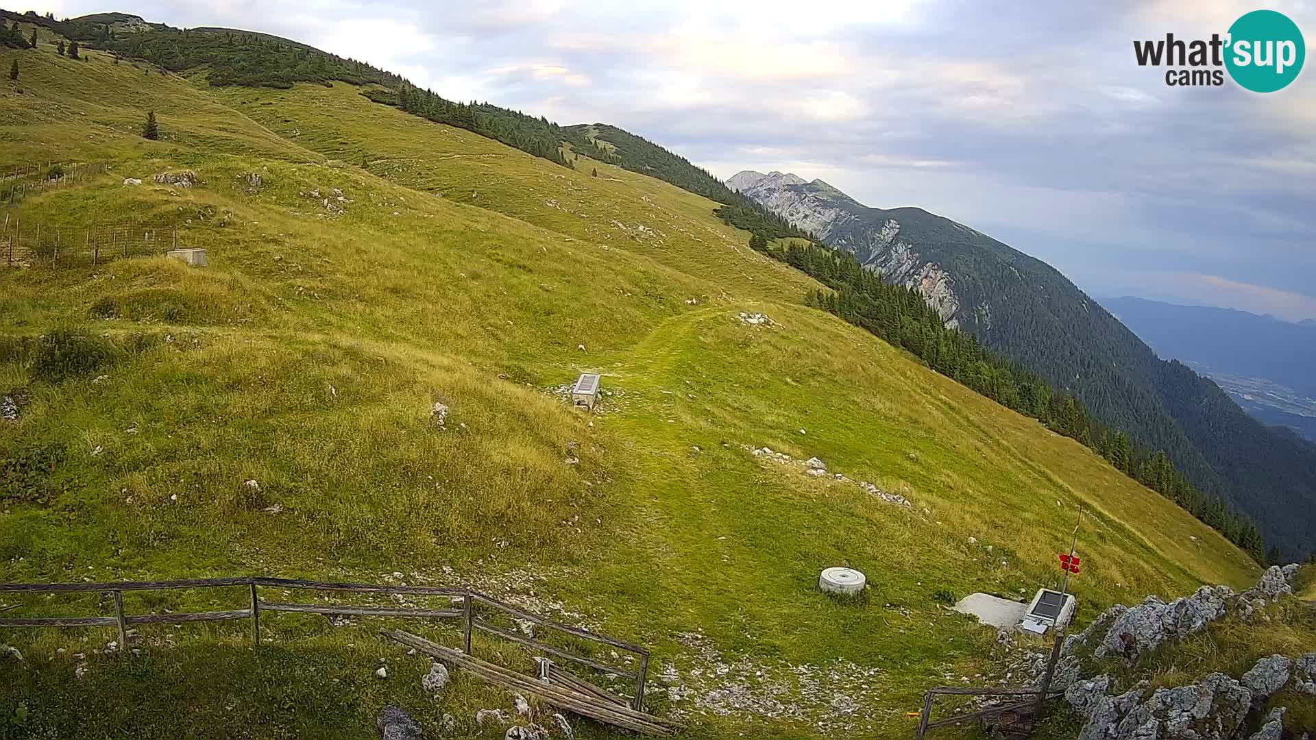 Struška nad Jesenicami Live webcam planina Svečica (Belška planina) – Karavanke – Slovenia
