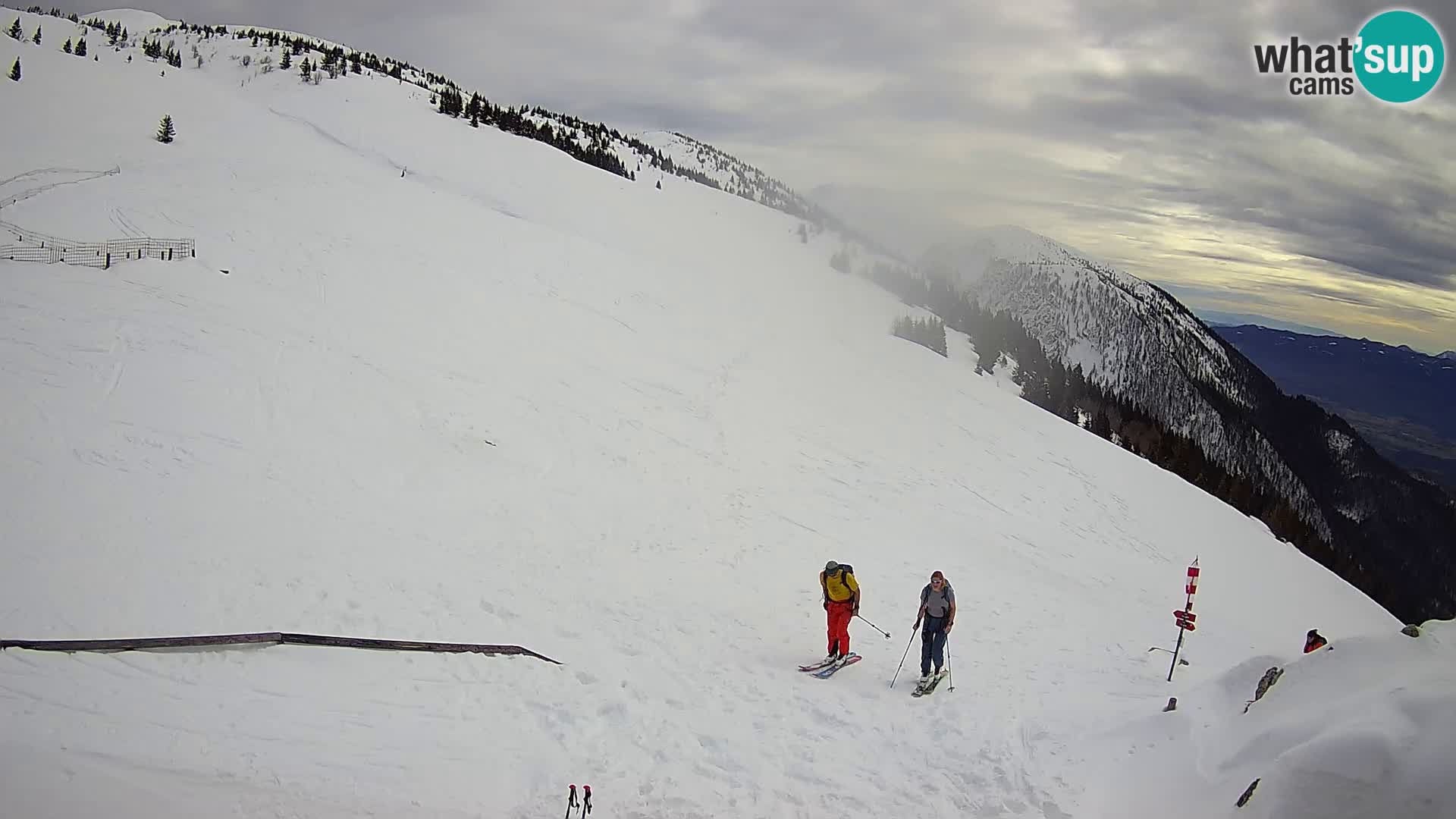 Struška nad Jesenicami Live webcam planina Svečica (Belška planina) – Karavanke – Slovenia