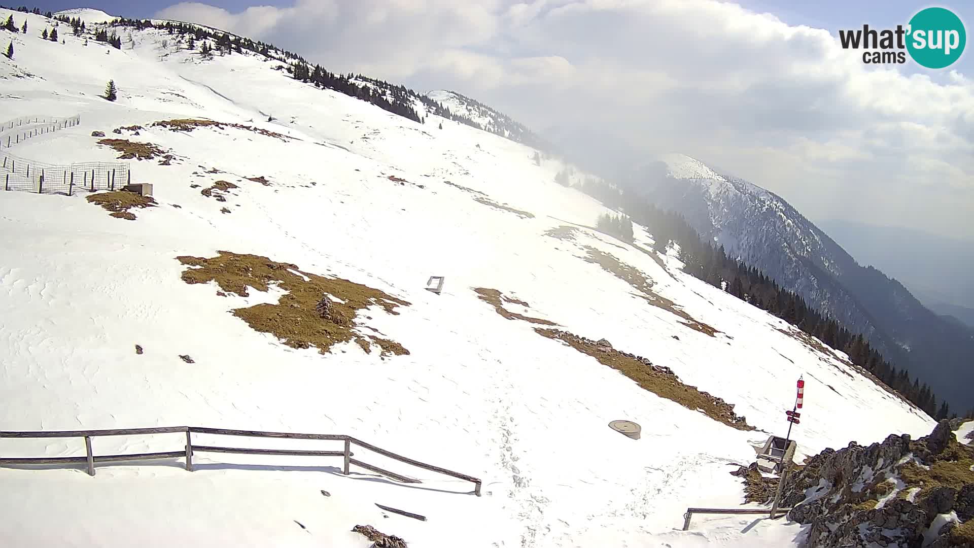 Struška nad Jesenicami spletna kamera planina Svečica (Belška planina) – Karavanke