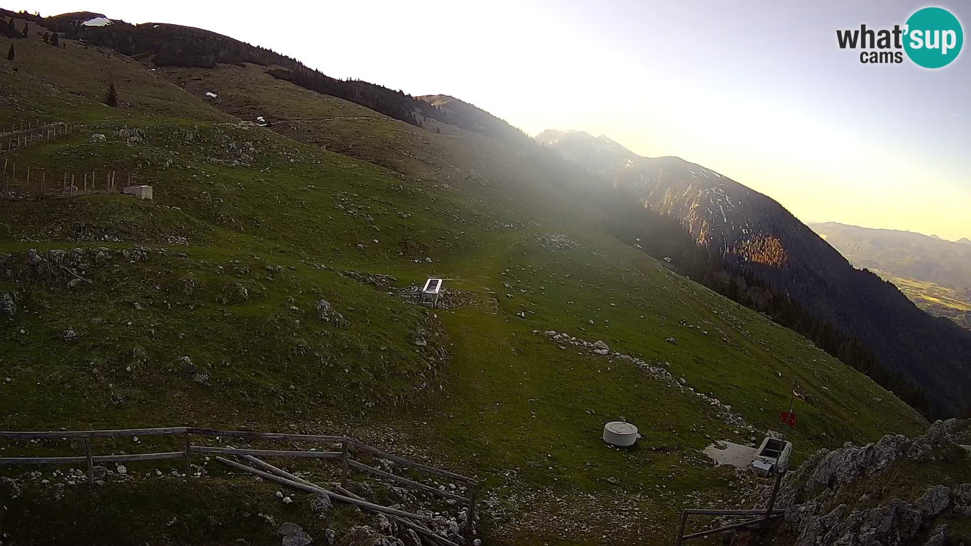 Struška nad Jesenicami camera en vivo planina Svečica (Belška planina) – Karavanke – Eslovenia
