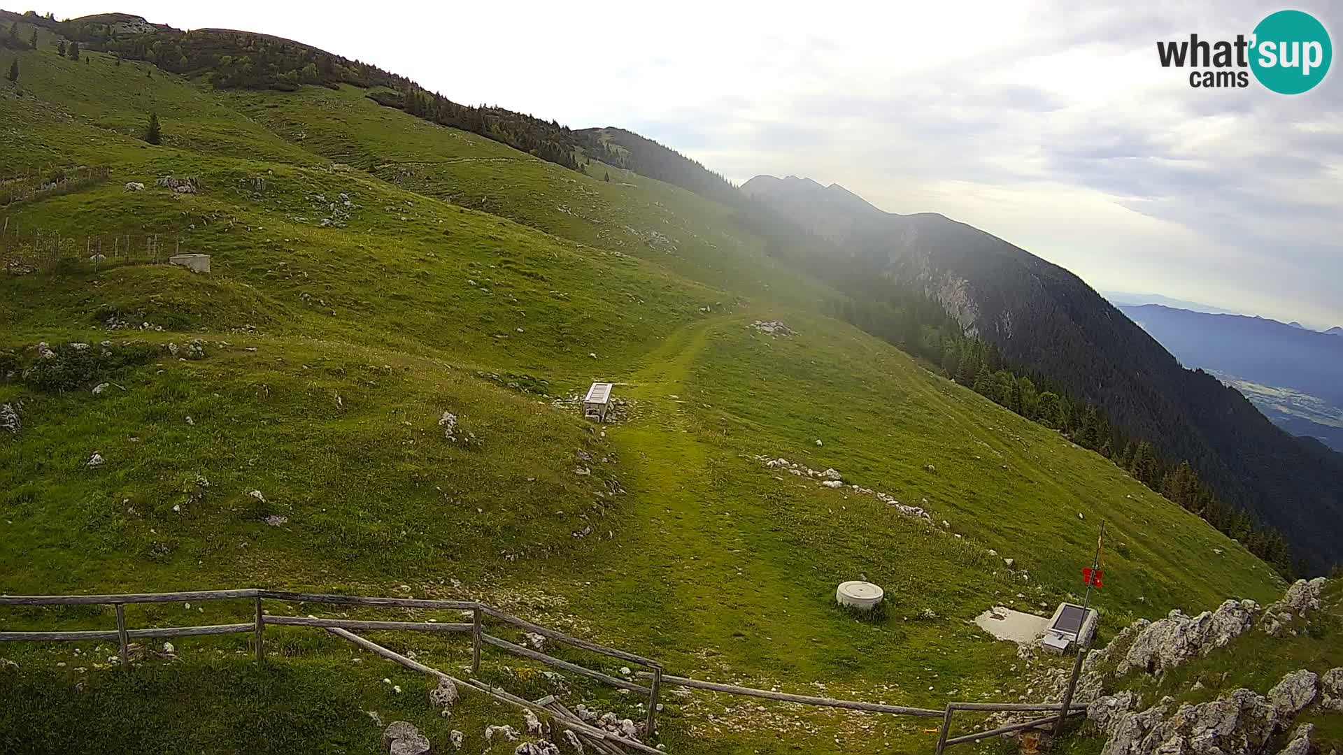 Struška nad Jesenicami camera en vivo planina Svečica (Belška planina) – Karavanke – Eslovenia