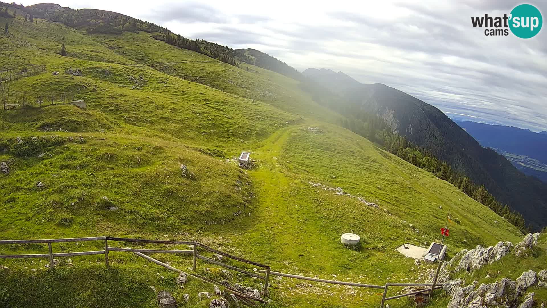 Struška nad Jesenicami web kamera planina Svečica (Belška planina) – Karavanke – Slovenija
