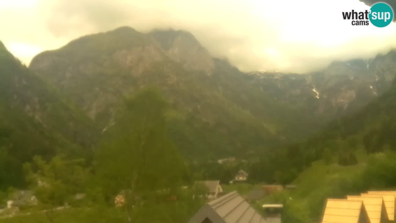 Webcam Trenta – Vista su Šplevt, Pihavec e Prisojnika