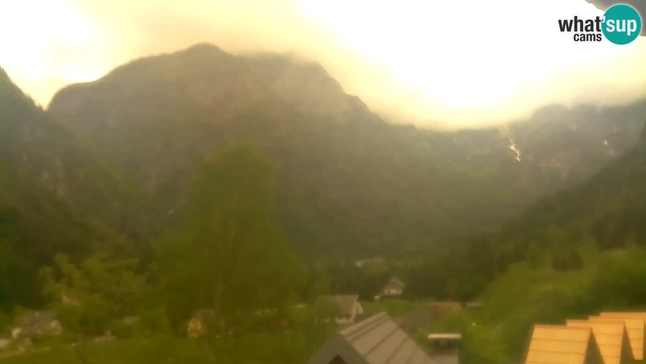 Webcam Trenta – Vista su Šplevt, Pihavec e Prisojnika
