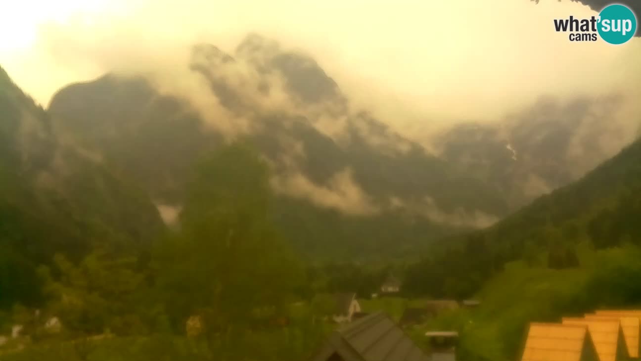 Webcam Trenta – Vista su Šplevt, Pihavec e Prisojnika