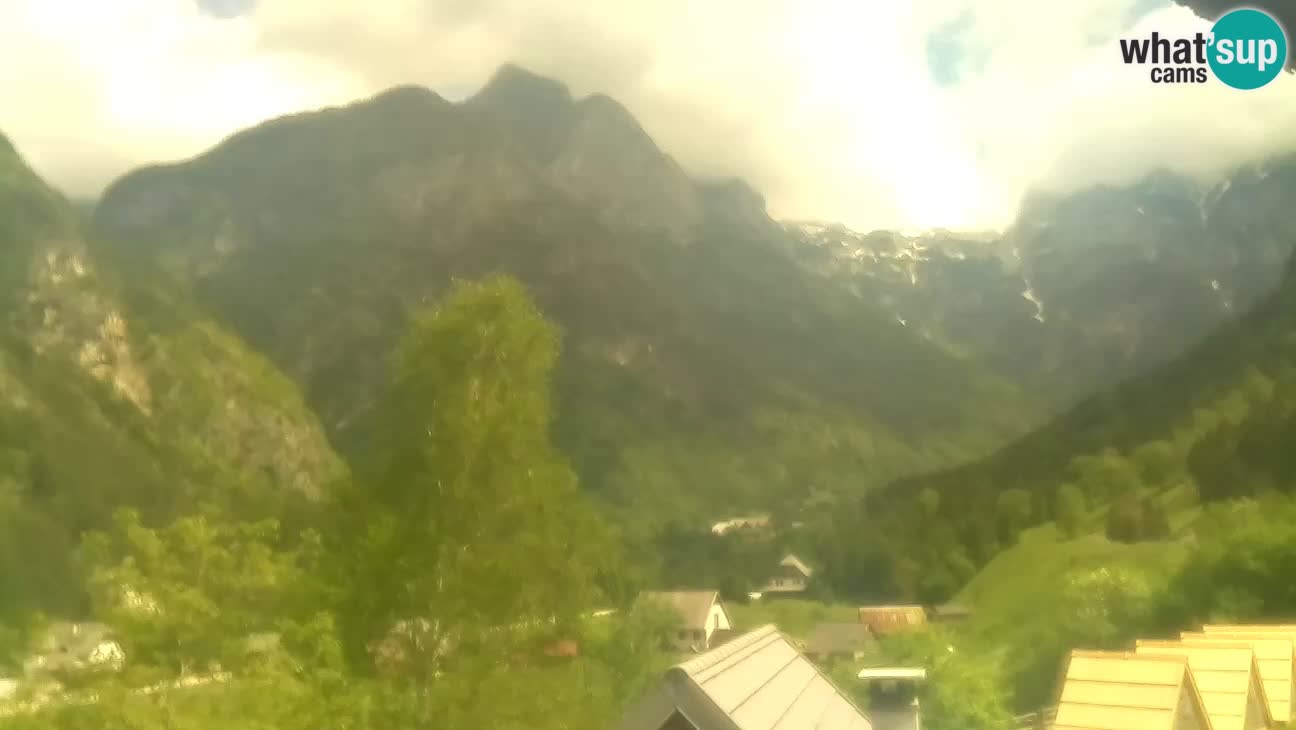 Webcam Trenta – Vista su Šplevt, Pihavec e Prisojnika