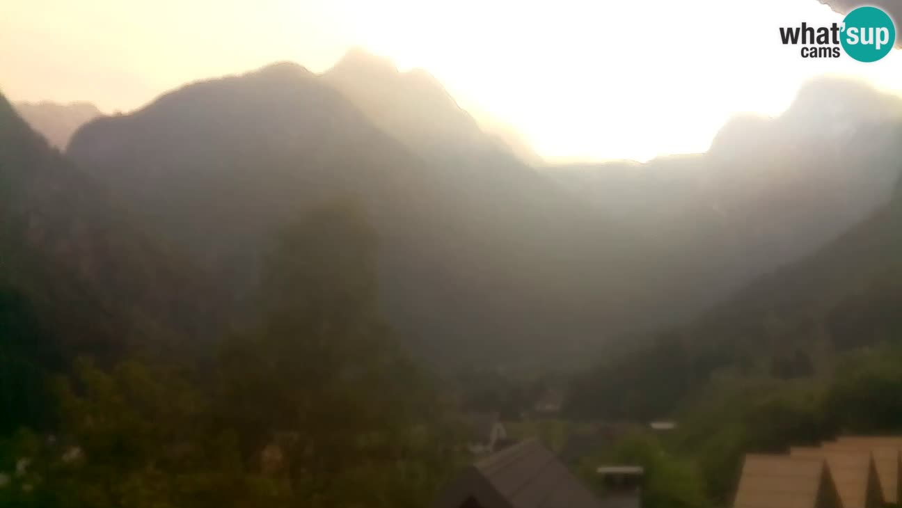 Webcam Trenta – Vista su Šplevt, Pihavec e Prisojnika