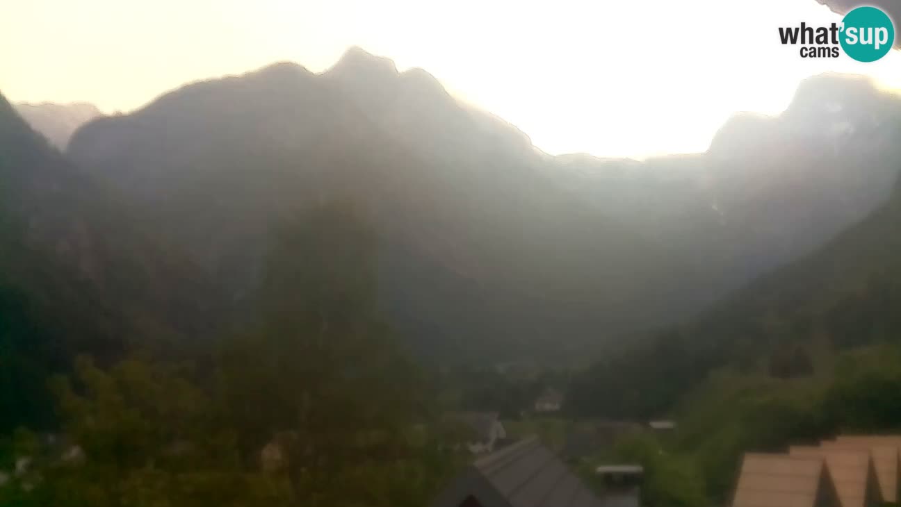 Webcam Trenta – Vista su Šplevt, Pihavec e Prisojnika
