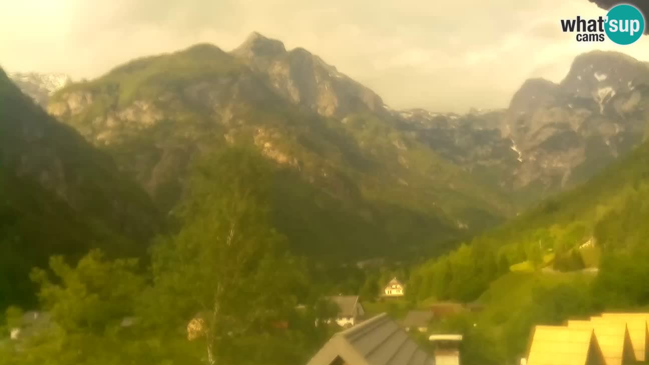 Webcam Trenta – Vista su Šplevt, Pihavec e Prisojnika