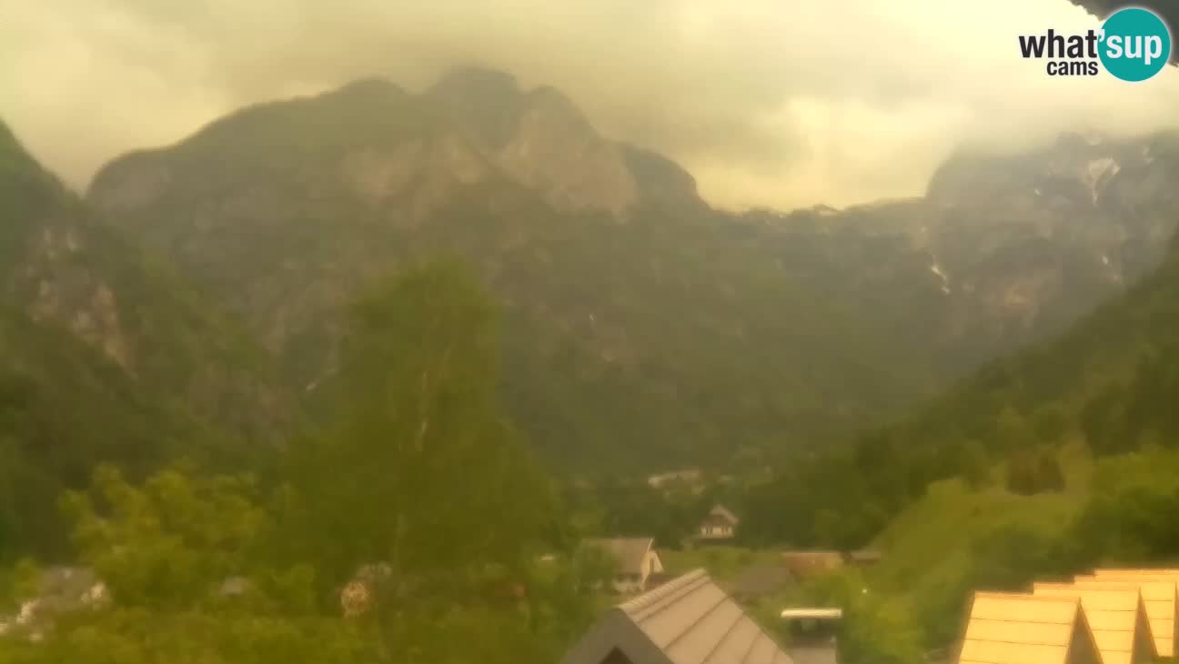 Webcam Trenta – Vista su Šplevt, Pihavec e Prisojnika