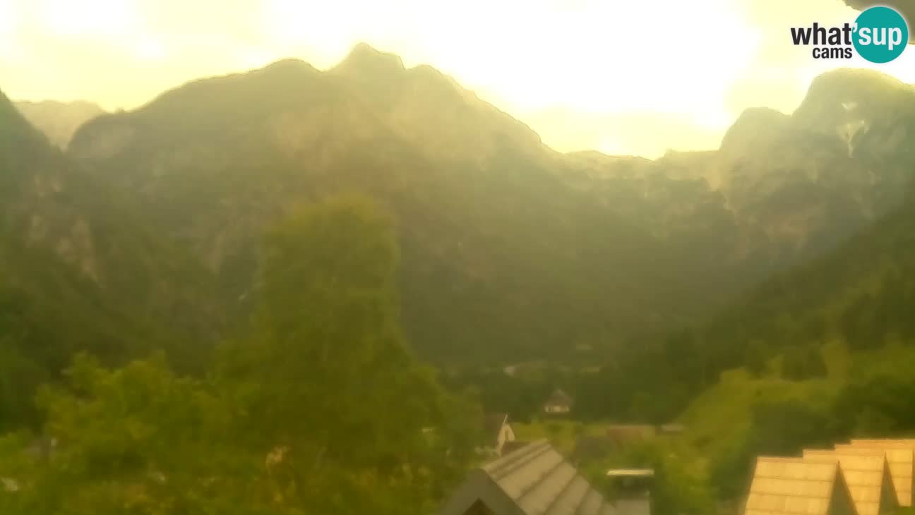 Webcam Trenta – Vista su Šplevt, Pihavec e Prisojnika