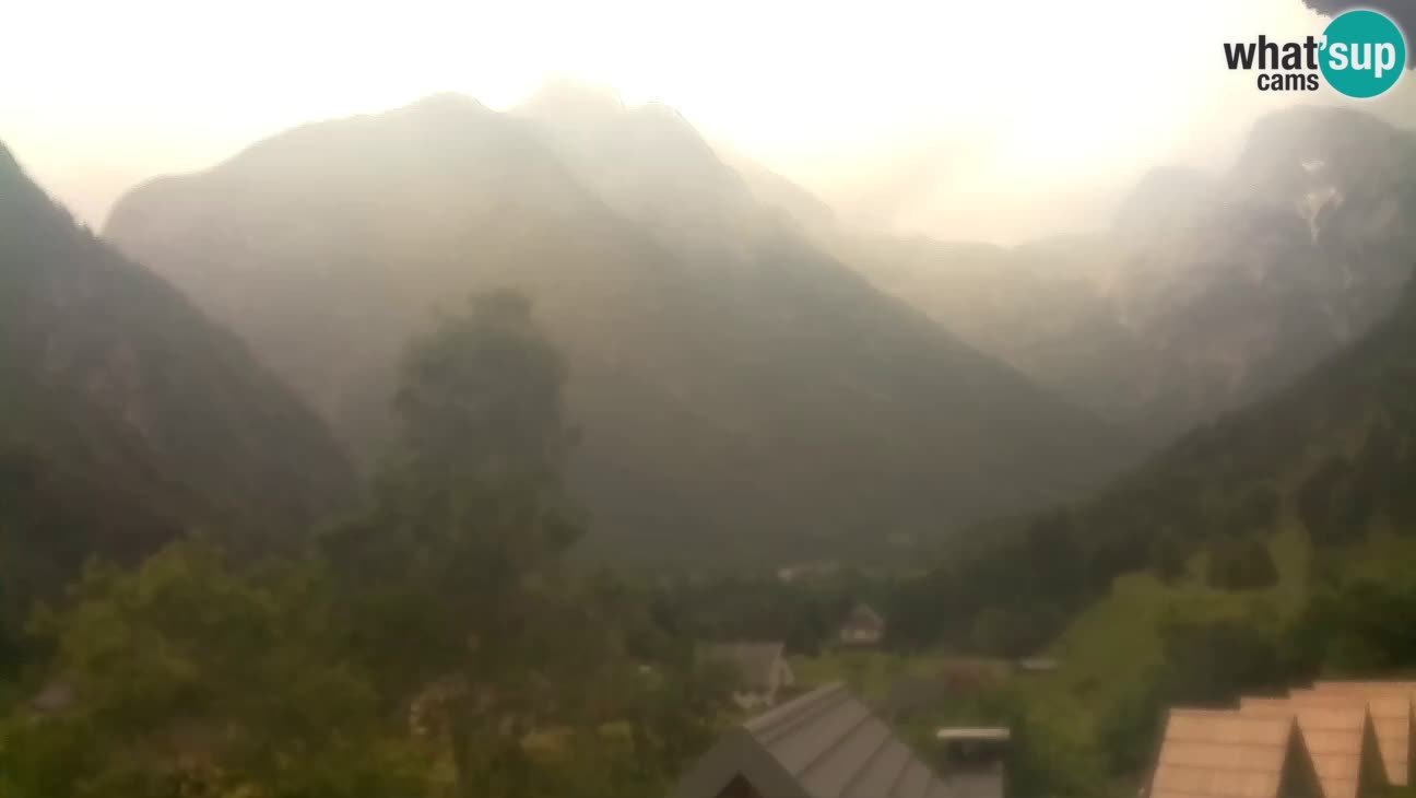 Webcam Trenta – Vista su Šplevt, Pihavec e Prisojnika