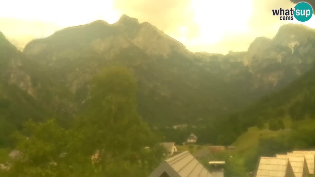 Webcam Trenta – Vista su Šplevt, Pihavec e Prisojnika