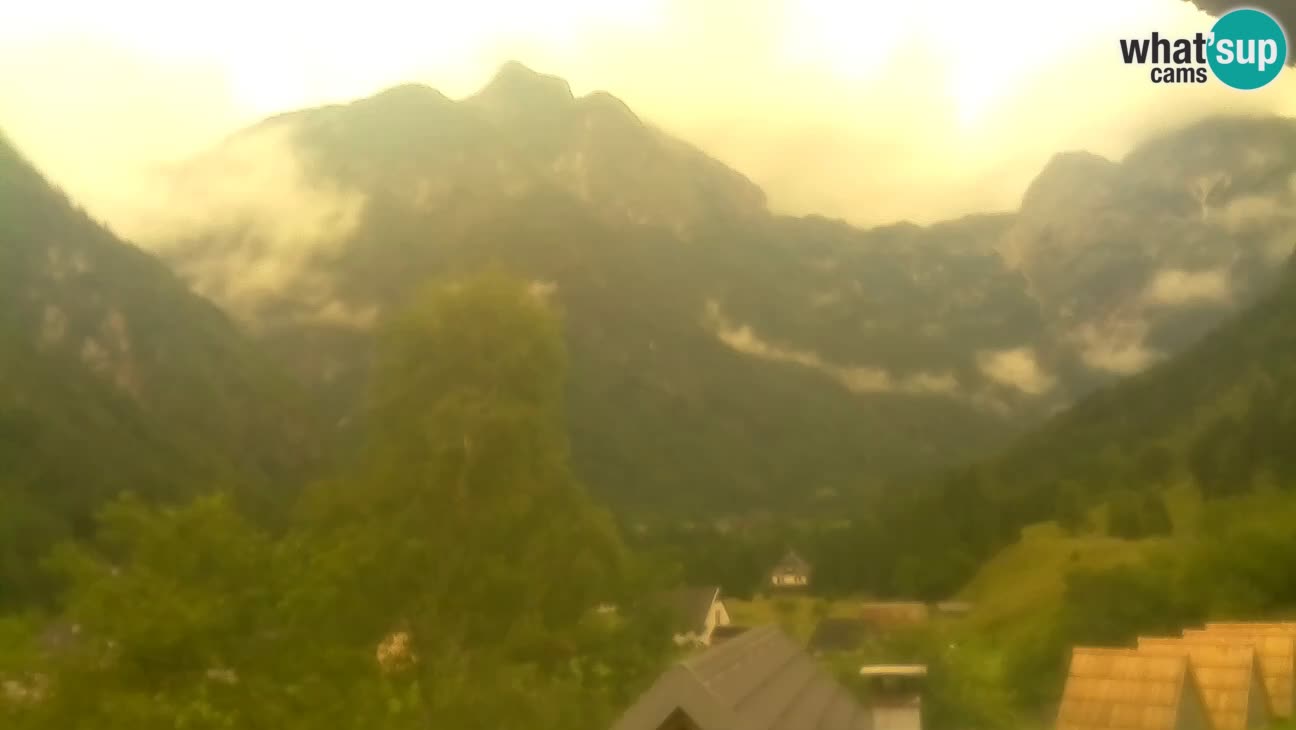 Webcam Trenta – Vista su Šplevt, Pihavec e Prisojnika