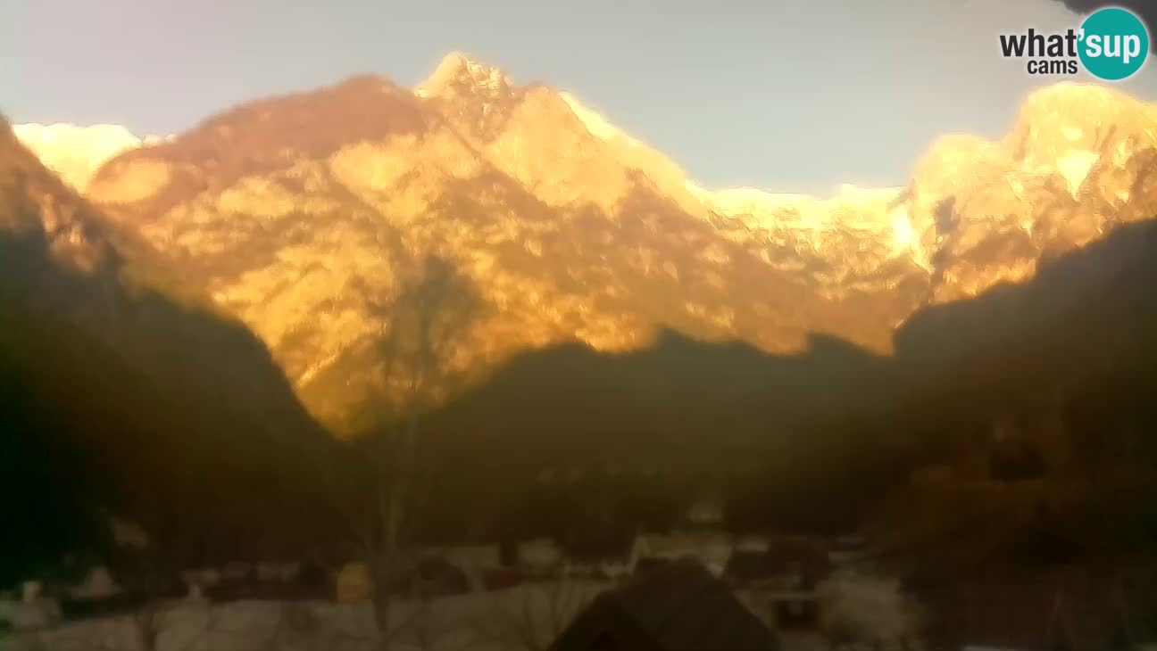 Webcam Trenta – Vista su Šplevt, Pihavec e Prisojnika