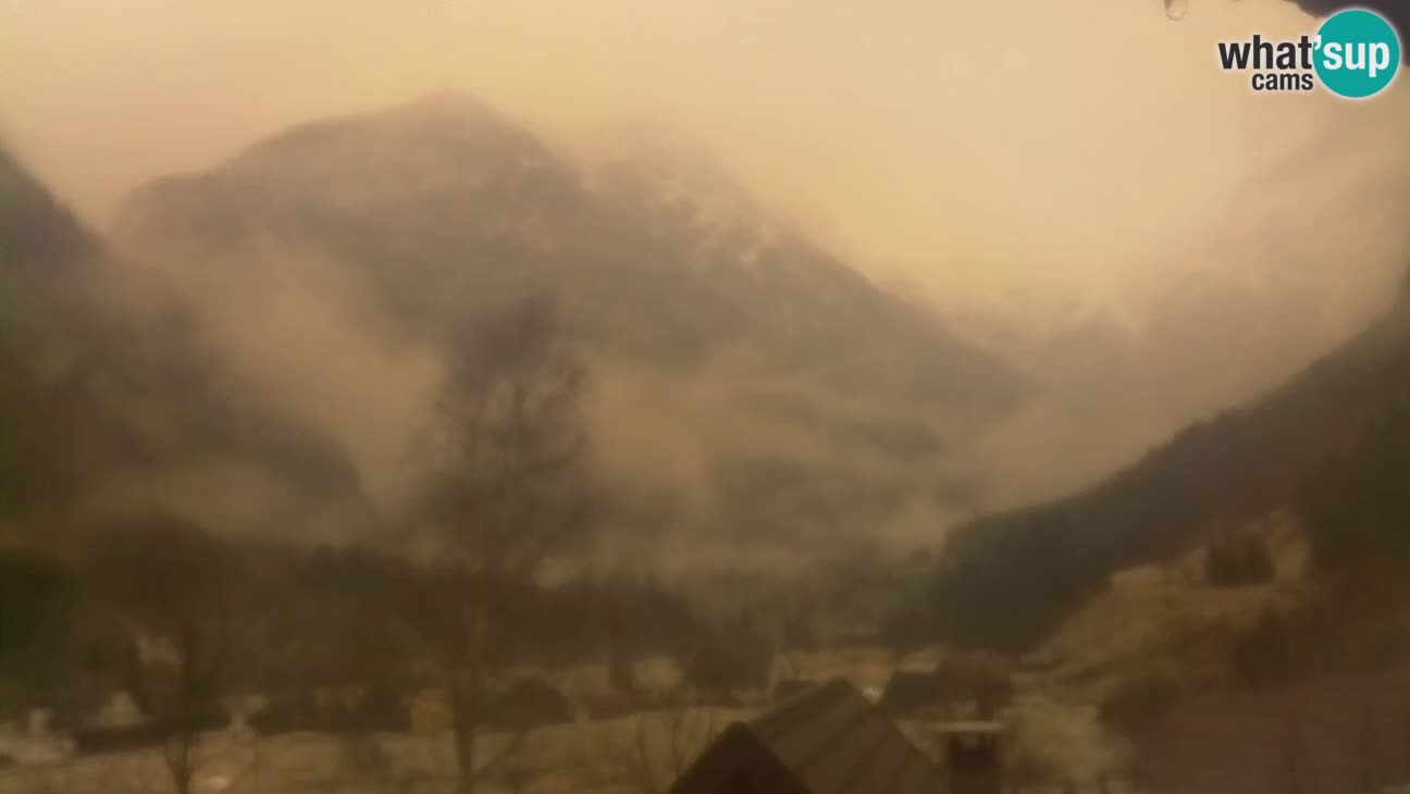 Webcam Trenta – Vista su Šplevt, Pihavec e Prisojnika