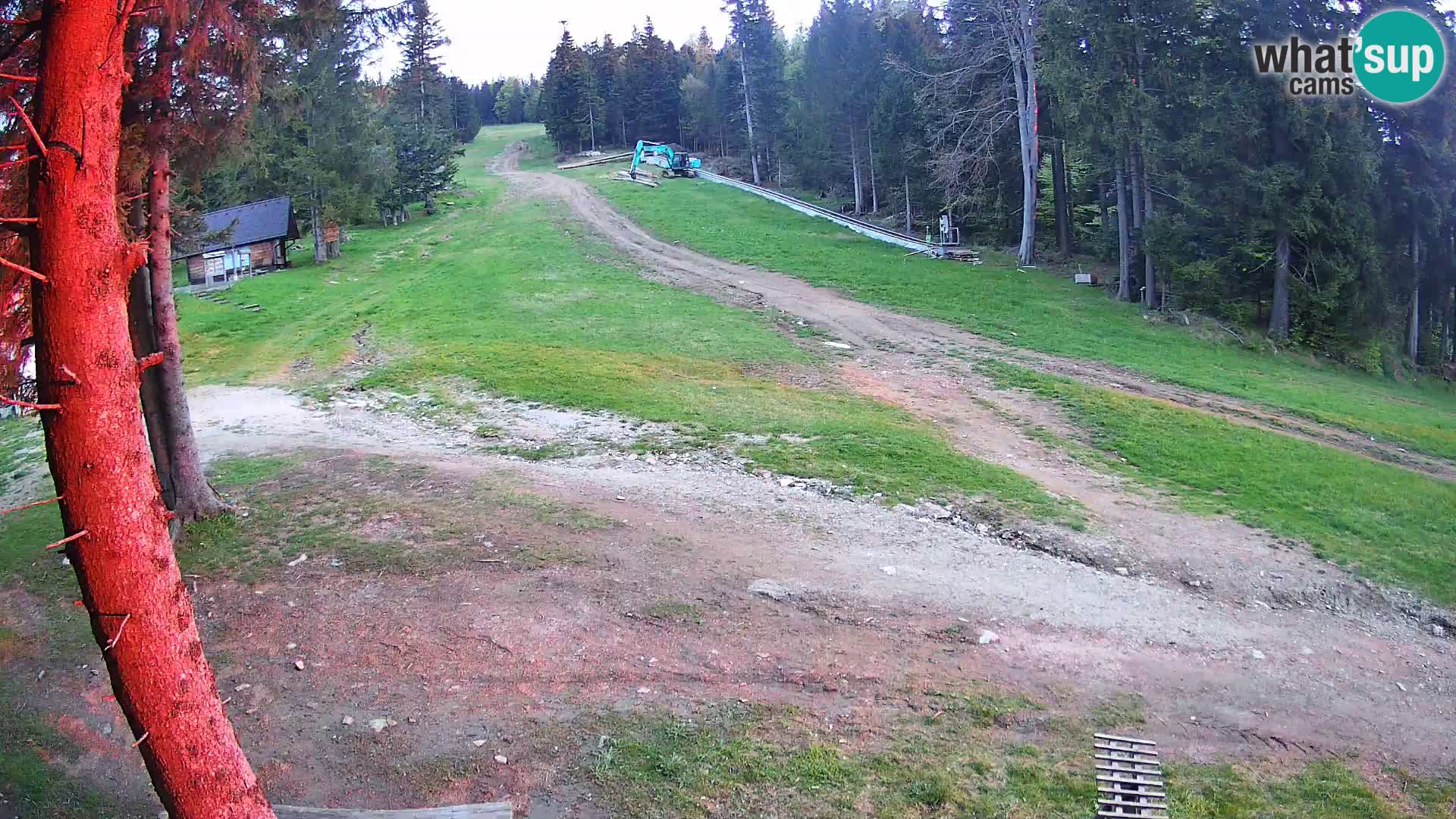 Kamera Trije Kralji – Črno jezero – Hotel Jakec