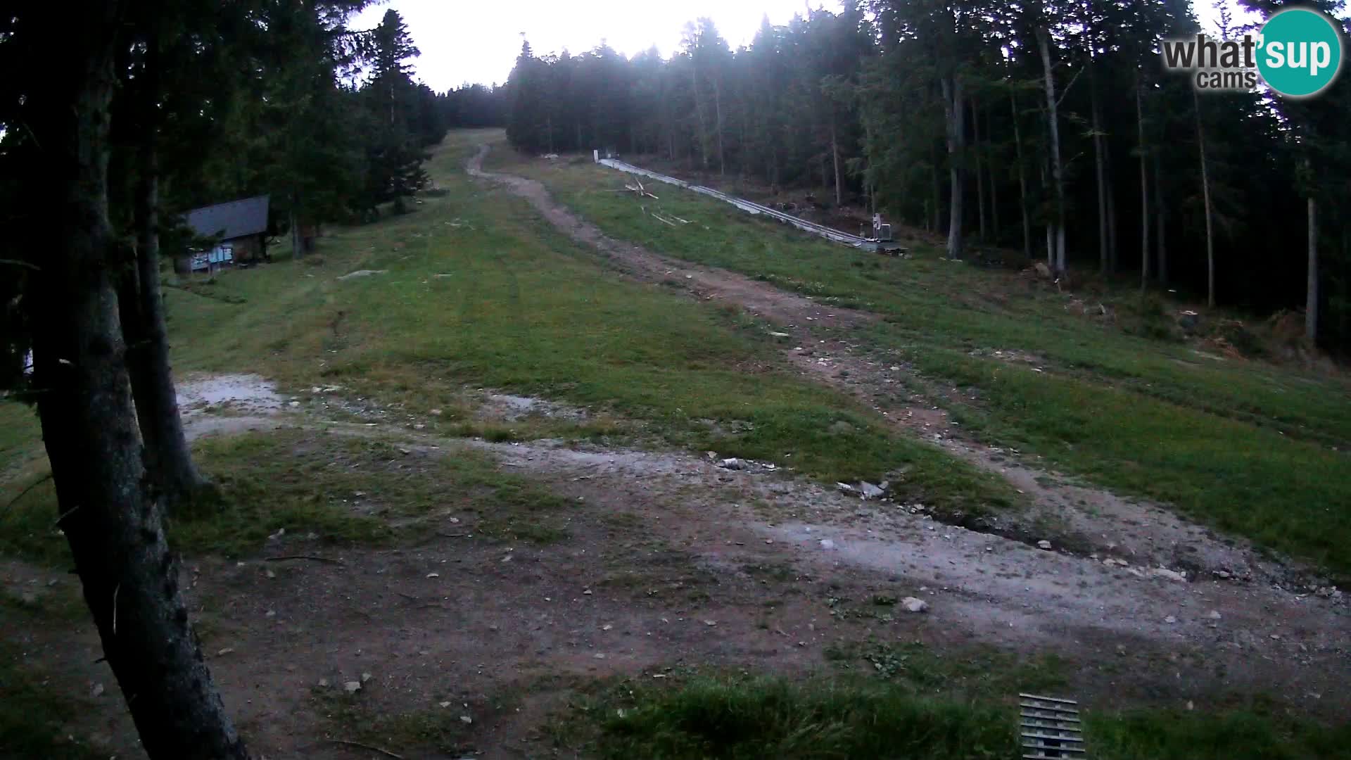 Kamera Trije Kralji – Črno jezero – Hotel Jakec