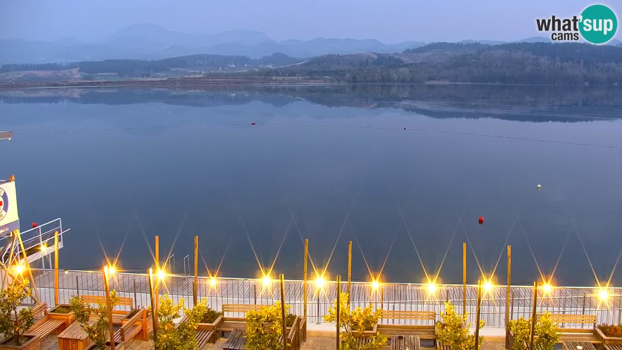 Web kamera Velenjsko jezero – Plaža Velenje uživo