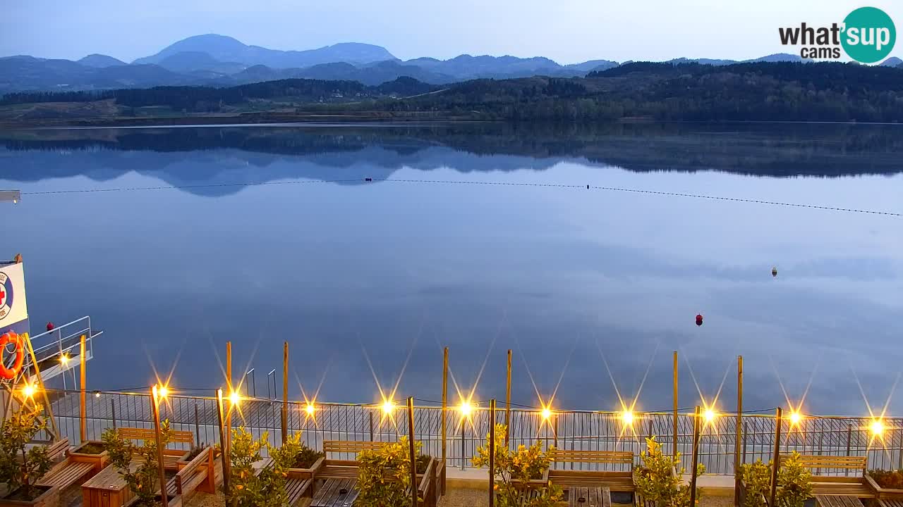 Velenje Lake Webcam – Live from Velenje Beach