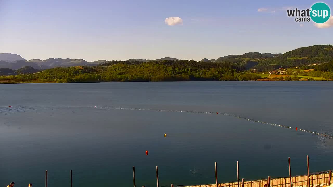 Velenje Lake Webcam – Live from Velenje Beach