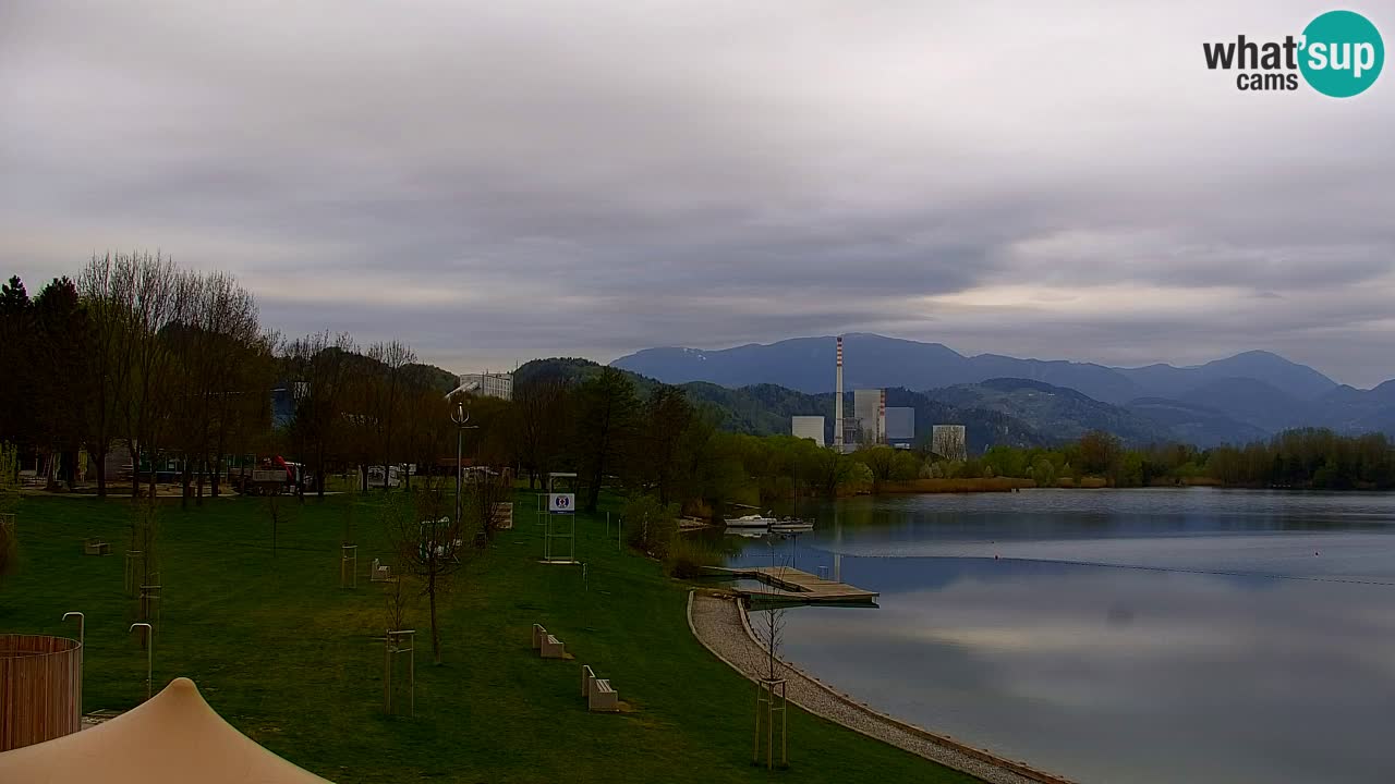 Web kamera Velenjsko jezero – Plaža Velenje uživo