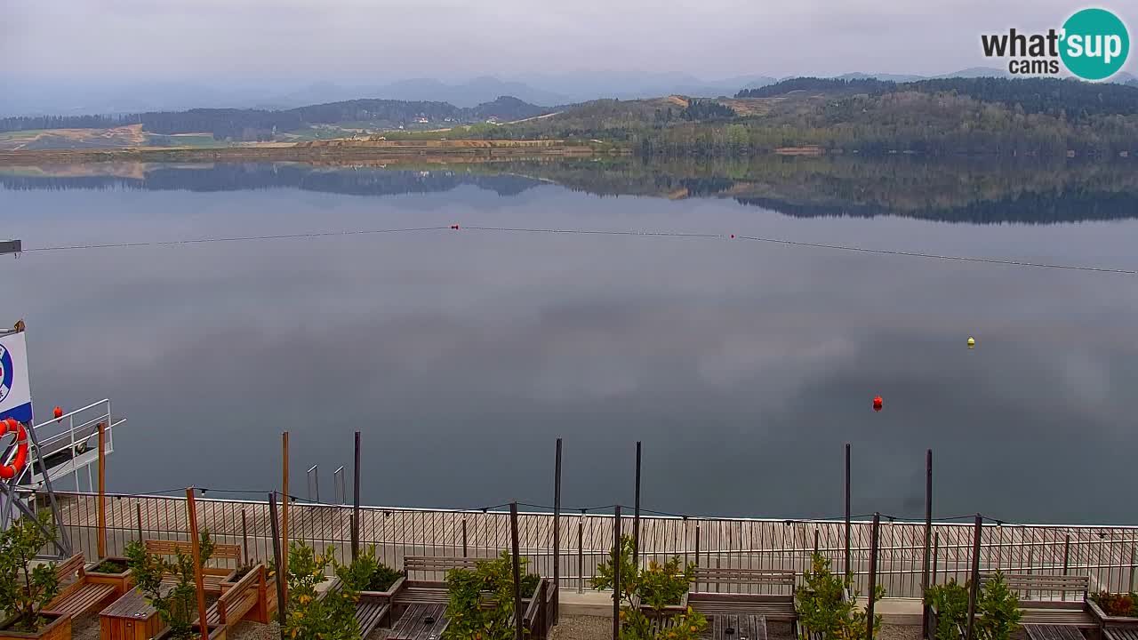 Web kamera Velenjsko jezero – Plaža Velenje uživo