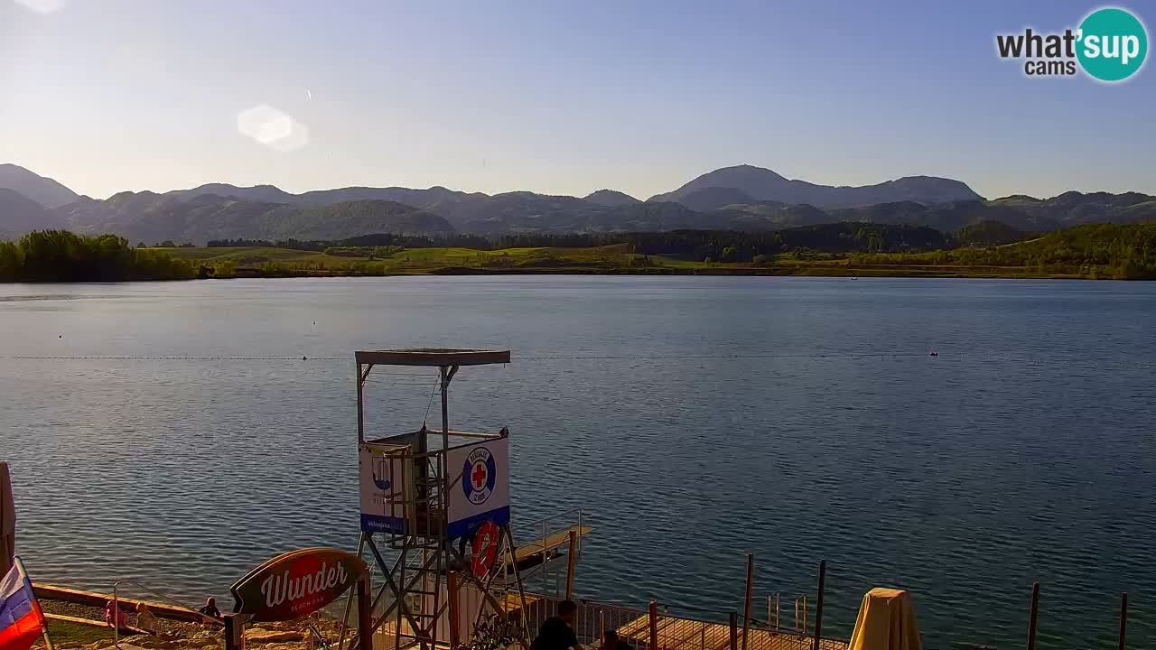 Velenje Lake Webcam – Live from Velenje Beach