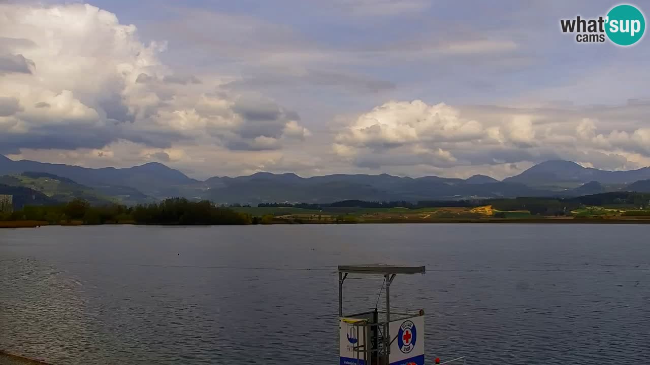 Velenje Lake Webcam – Live from Velenje Beach
