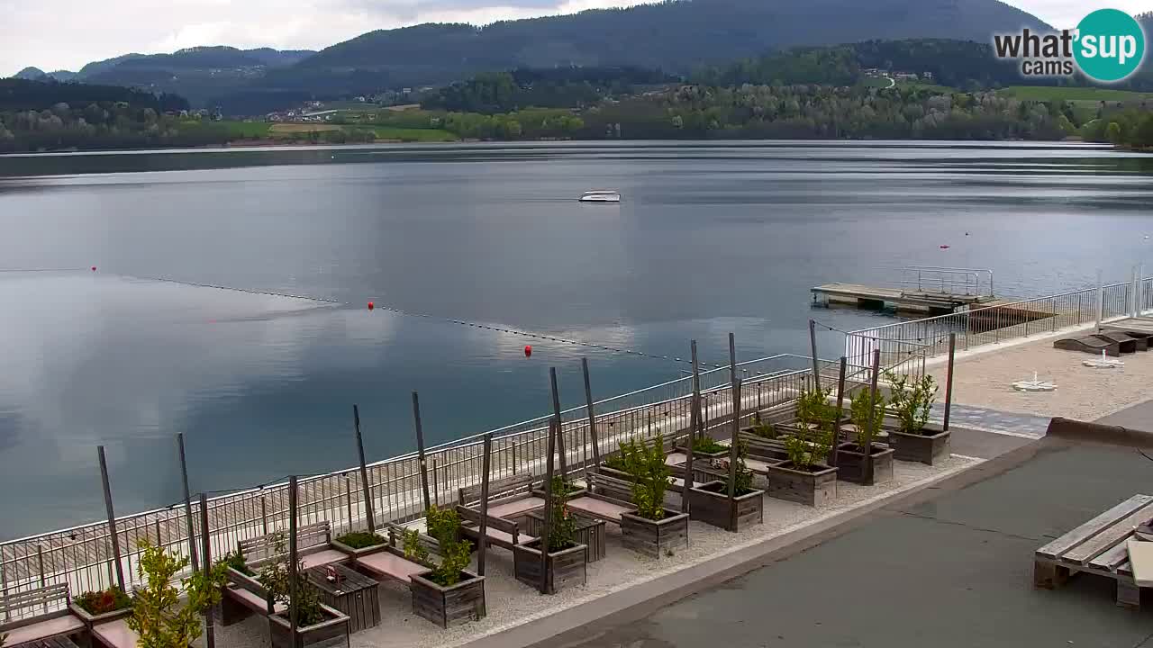 Spletna kamera Velenjsko jezero – Pogled v živo z Velenjske plaže