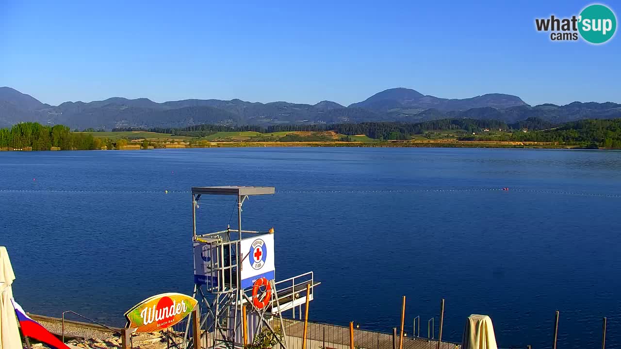 Velenje Lake Webcam – Live from Velenje Beach