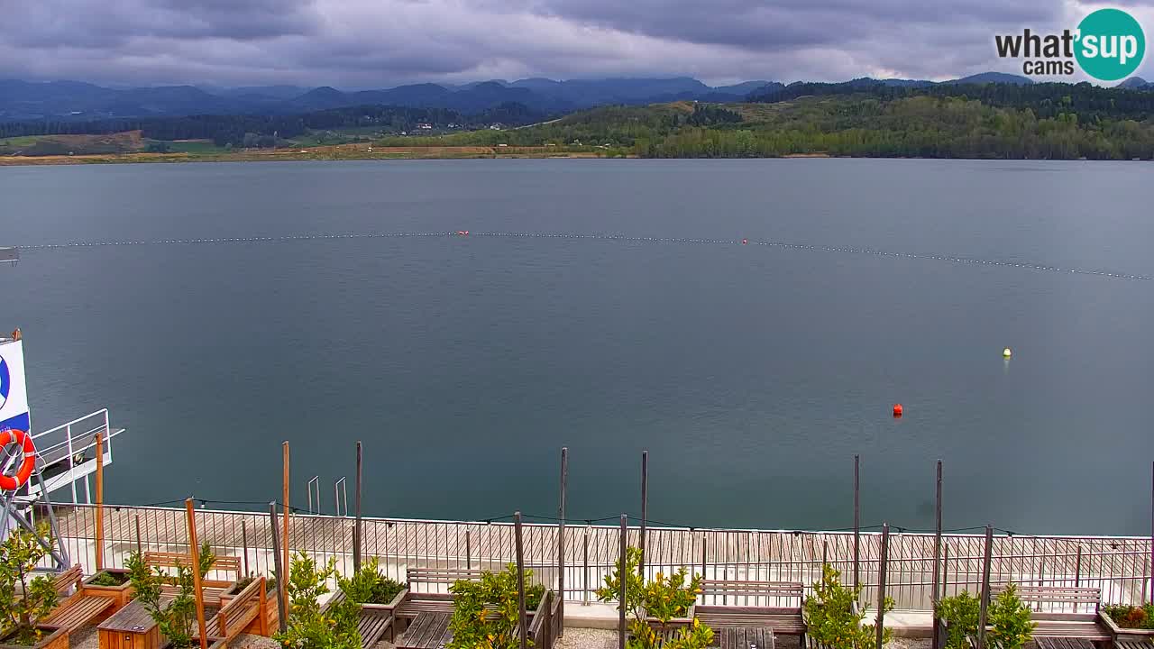 Velenje Lake Webcam – Live from Velenje Beach