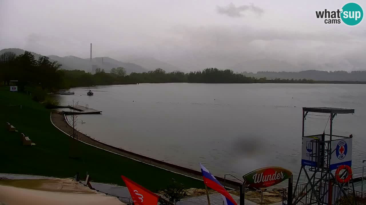 Web kamera Velenjsko jezero – Plaža Velenje uživo