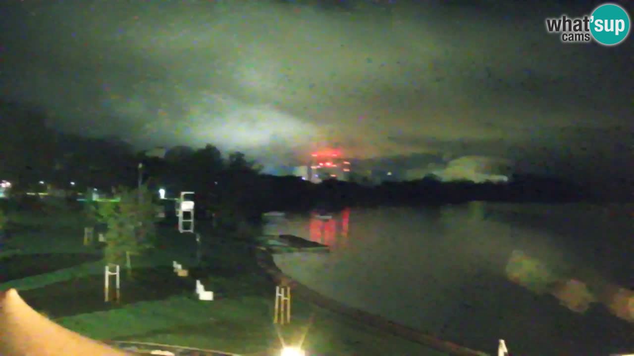 Velenje Lake Webcam – Live from Velenje Beach