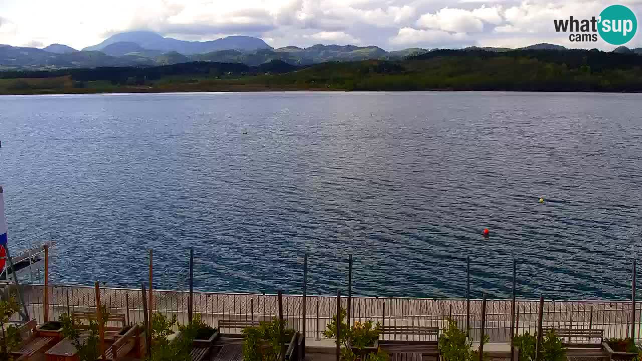 Velenje Lake Webcam – Live from Velenje Beach
