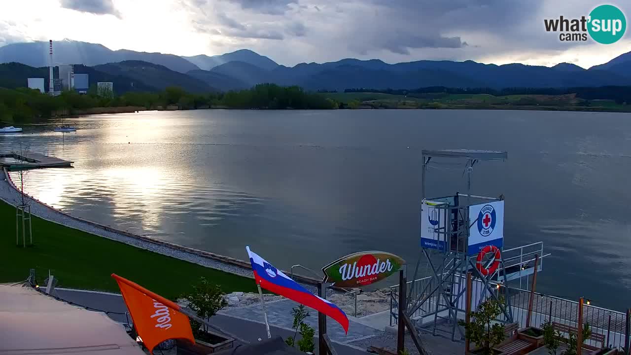 Velenje Lake Webcam – Live from Velenje Beach