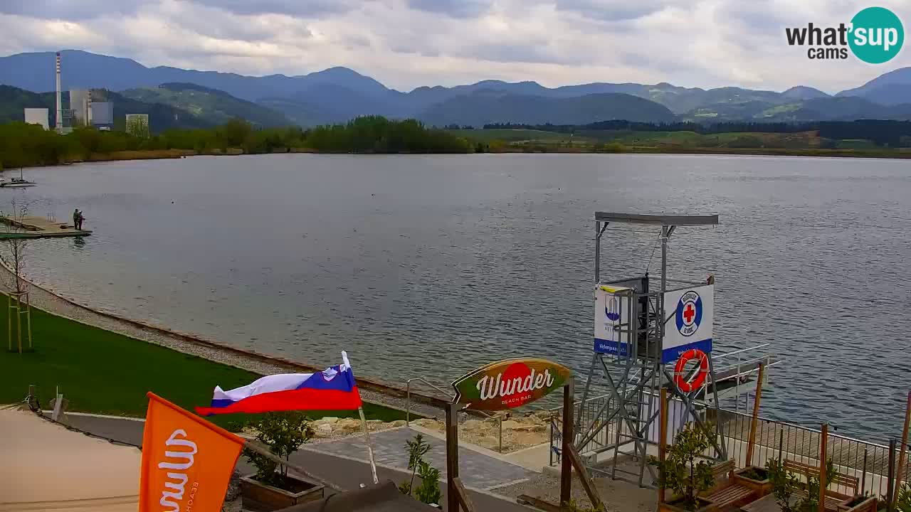Web kamera Velenjsko jezero – Plaža Velenje uživo