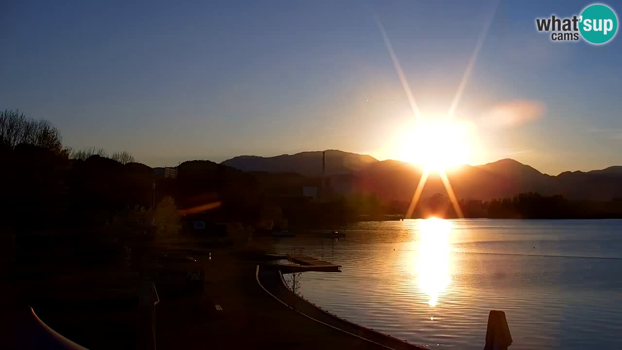 Web kamera Velenjsko jezero – Plaža Velenje uživo