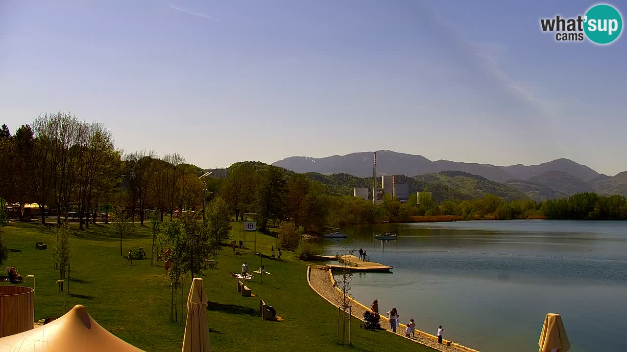 Web kamera Velenjsko jezero – Plaža Velenje uživo