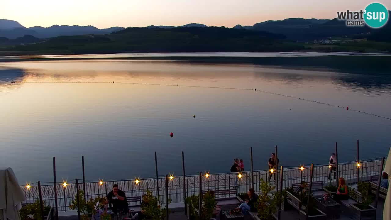 Velenje Lake Webcam – Live from Velenje Beach