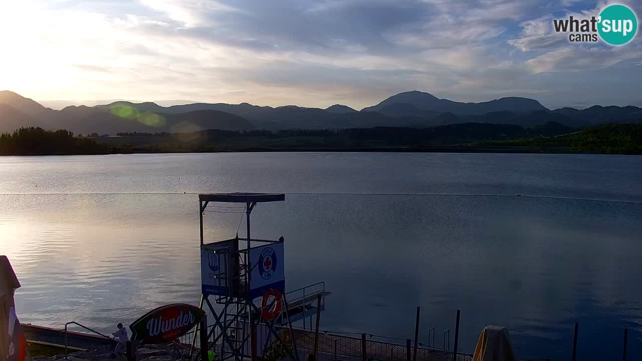 Velenje Lake Webcam – Live from Velenje Beach