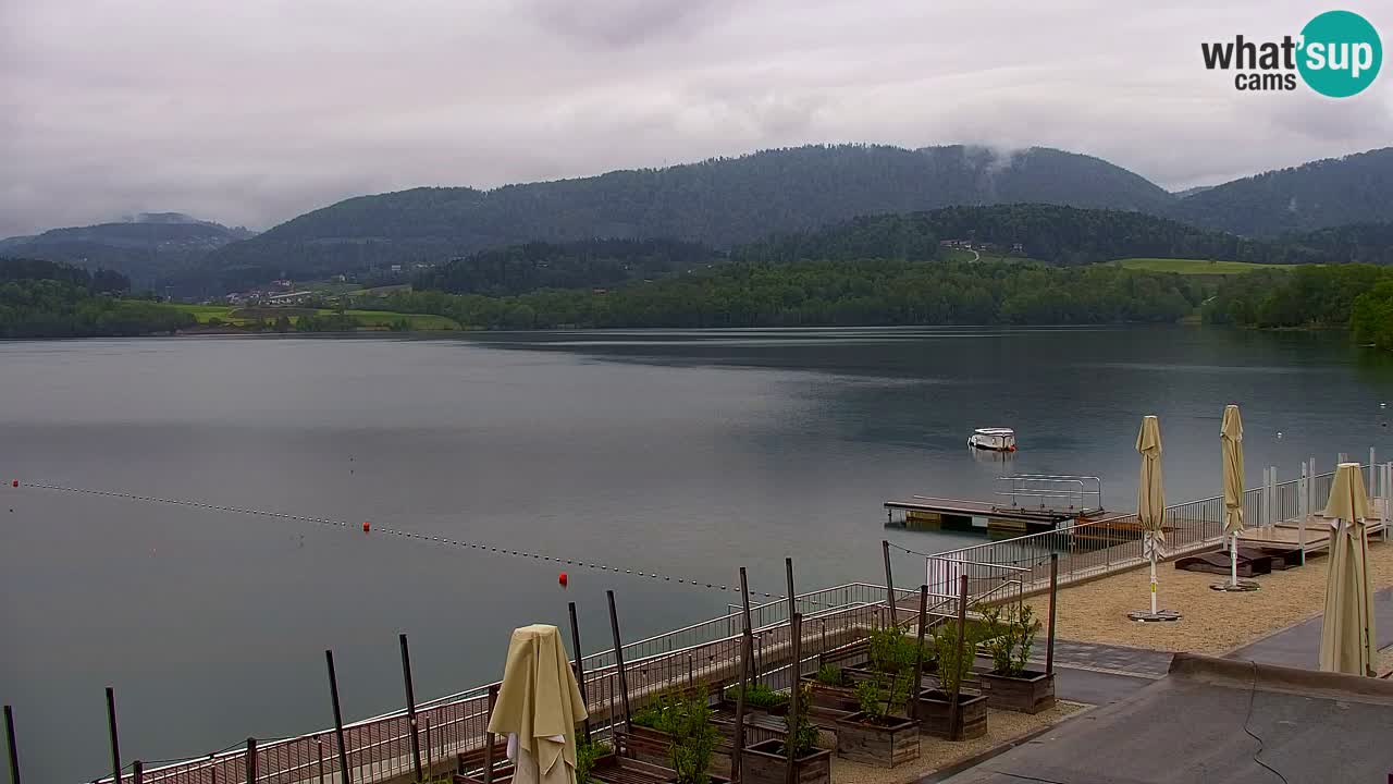 Spletna kamera Velenjsko jezero – Pogled v živo z Velenjske plaže