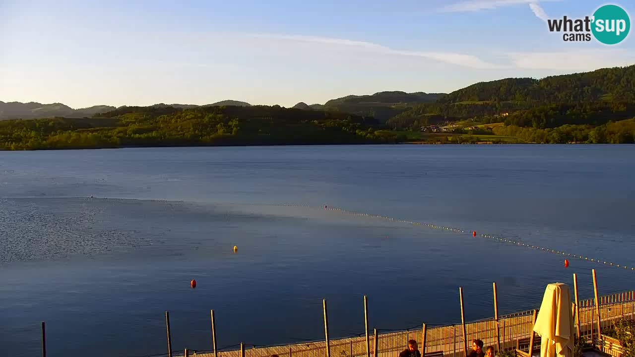 Web kamera Velenjsko jezero – Plaža Velenje uživo