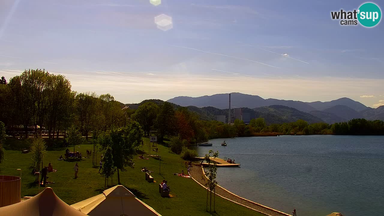 Web kamera Velenjsko jezero – Plaža Velenje uživo