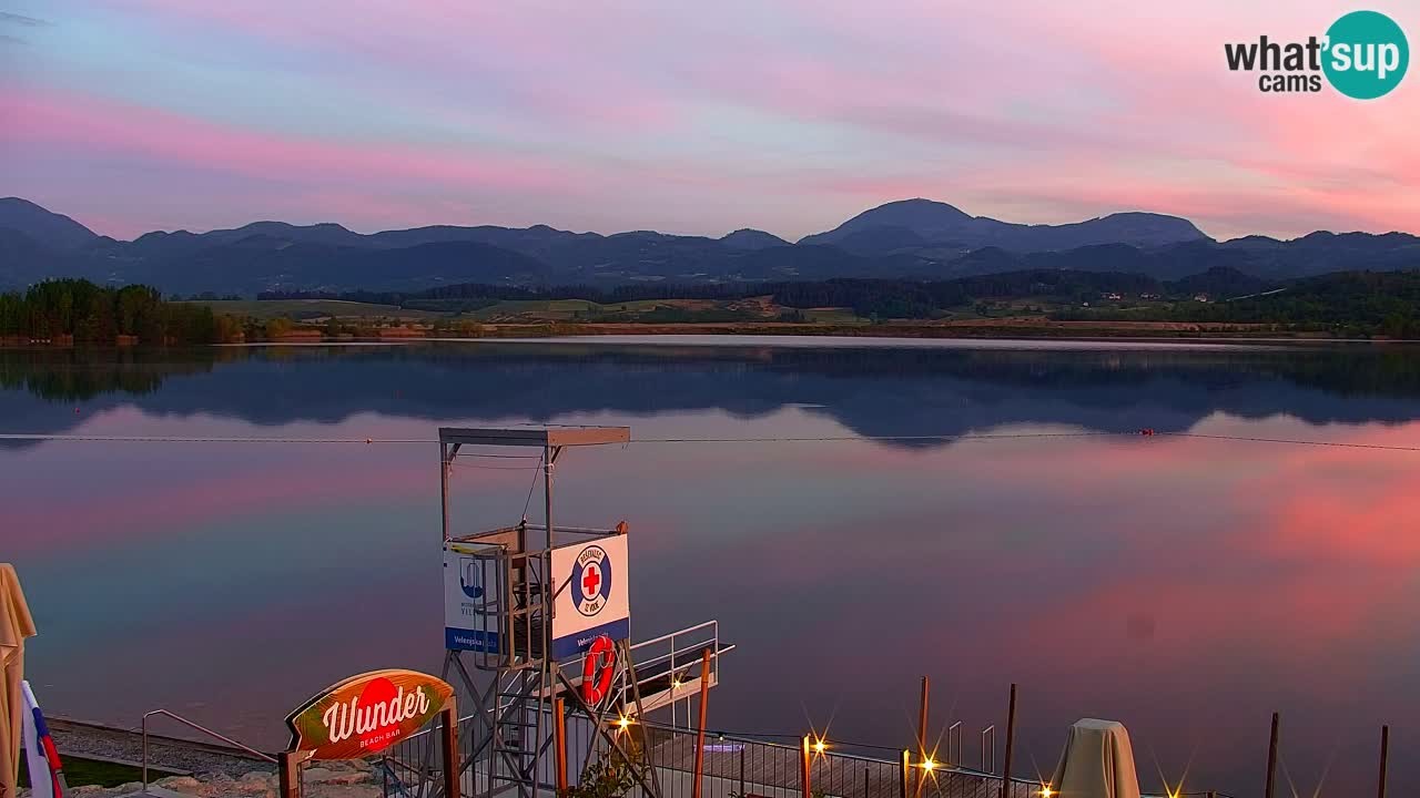 Velenje Lake Webcam – Live from Velenje Beach