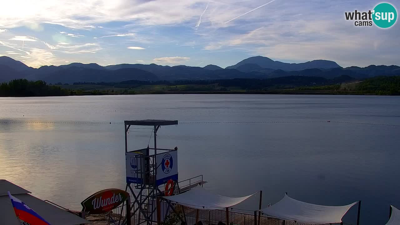 Velenje Lake Webcam – Live from Velenje Beach